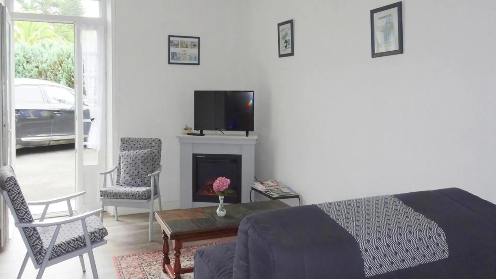 Nice Holiday Home Near The Beach Пленёф-Валь-Андре