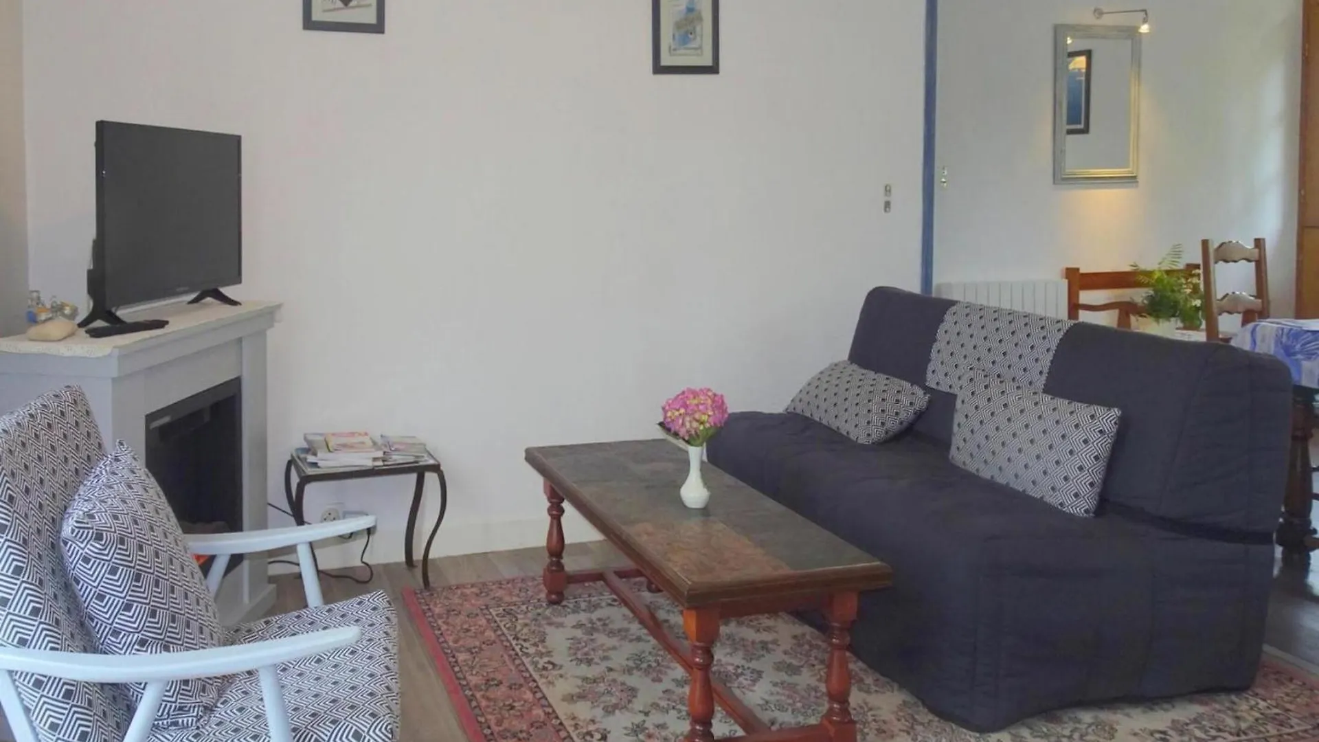 Nice Holiday Home Near The Beach Пленёф-Валь-Андре